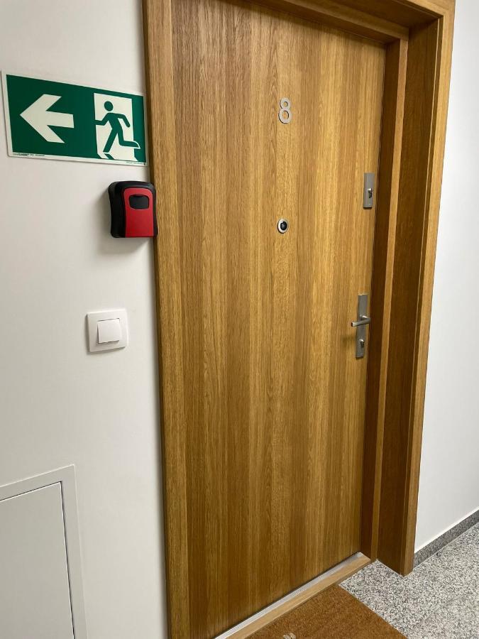Apartament Roza 1 Zator - 2 Km Od Energylandii المظهر الخارجي الصورة